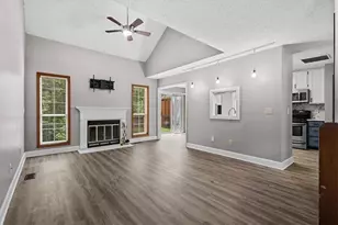 873 Edgewater Cir, Marietta, GA 30062 - Photo 15