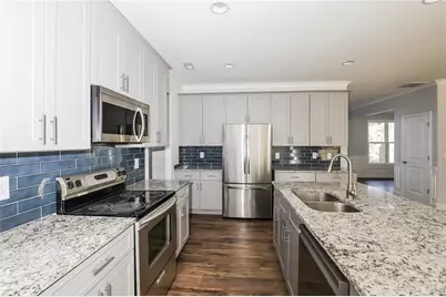 220 Parker Drive, McDonough, GA 30253 - Photo 5