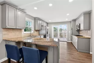 4554 S Landing Dr, Marietta, GA 30066 - Photo 5