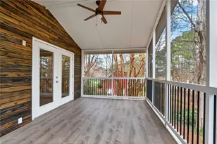 4554 S Landing Dr, Marietta, GA 30066 - Photo 3