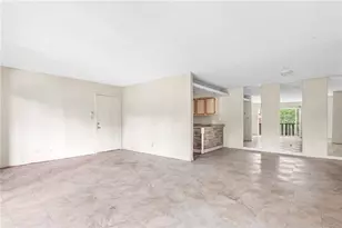 1315 Camelot Dr, Atlanta, GA 30349 - Photo 5