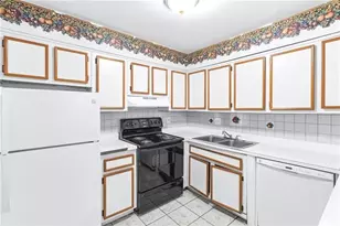 1308 Camelot Dr, Atlanta, GA 30349 - Photo 7