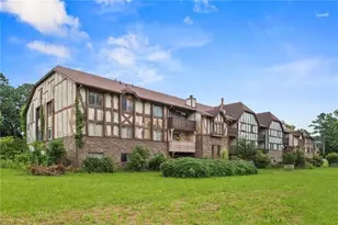 124 Camelot Dr, Atlanta, GA 30349 - Photo 1