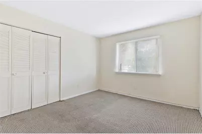 124 Camelot Drive, Atlanta, GA 30349 - Photo 11