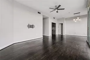 2626 Peachtree Rd NW, Atlanta, GA 30305 - Photo 11