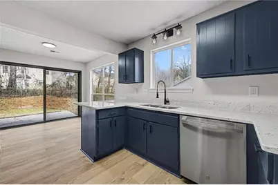 339 Park Ridge Circle, Riverdale, GA 30274 - Photo 15