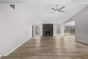 339 Park Ridge Cir, Riverdale, GA 30274 - Photo 5