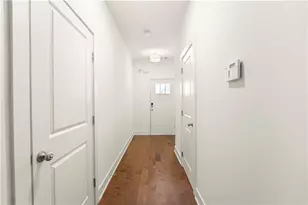 1833 Edgehill Dr, Lithonia, GA 30058 - Photo 7