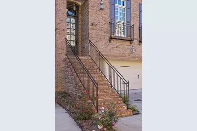 548 Sarabrook Place, Atlanta, GA 30342 - Photo 1