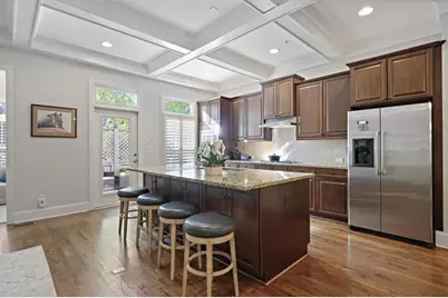 548 Sarabrook Place, Atlanta, GA 30342 - Photo 11