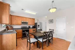 124 Wiley Parc Cir, Woodstock, GA 30188 - Photo 7