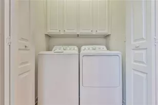 6319 Rockpoint Ln, Hoschton, GA 30548 - Photo 7