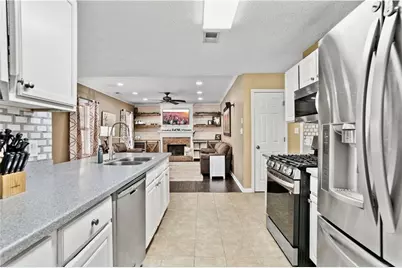 3809 Kirkwood Run NW, Kennesaw, GA 30144 - Photo 7