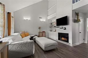 1753 Bridgestone Ct, Marietta, GA 30066 - Photo 3