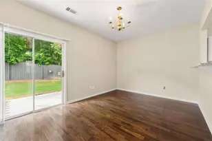 1343 Penhurst Dr, Lawrenceville, GA 30043 - Photo 7