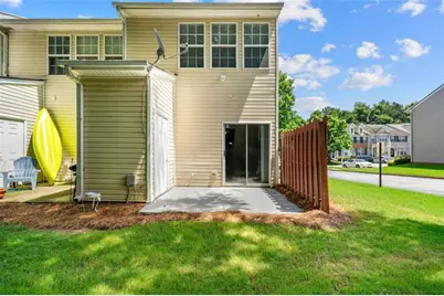 1343 Penhurst Drive, Lawrenceville, GA 30043 - Photo 21