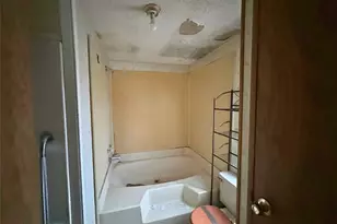 186 Paramount Dr, Eatonton, GA 31024 - Photo 13