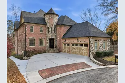 7611 Regency Circle, Sandy Springs, GA 30350 - Photo 1