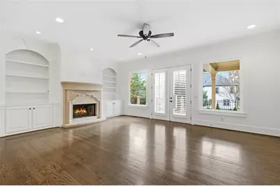 7611 Regency Circle, Sandy Springs, GA 30350 - Photo 21