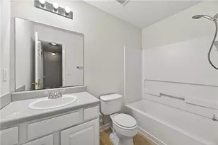 7614 Creekside Ln, Riverdale, GA 30296 - Photo 15