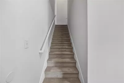 7614 Creekside Lane, Riverdale, GA 30296 - Photo 3