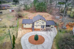 910 Timber Lake Dr, Cumming, GA 30041 - Photo 3