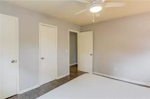 910 Timber Lake Dr, Cumming, GA 30041 - Photo 21