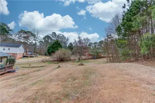 910 Timber Lake Dr, Cumming, GA 30041 - Photo 43