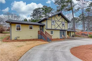 910 Timber Lake Dr, Cumming, GA 30041 - Photo 3