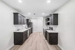 42 Burbank Dr NW, Atlanta, GA 30314 - Photo 7