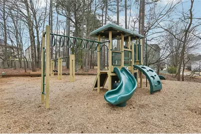 2624 Brook Forest Drive, Lawrenceville, GA 30043 - Photo 45