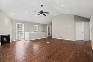 209 Nacoochee Dr, Woodstock, GA 30188 - Photo 9