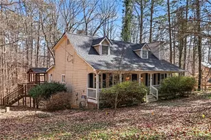 209 Nacoochee Dr, Woodstock, GA 30188 - Photo 3