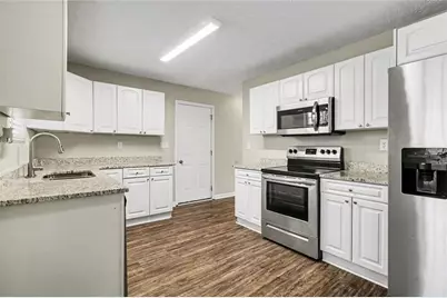 634 Windchase Place, Lithonia, GA 30058 - Photo 9