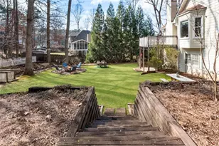 6411 Vicksburg Ct NW, Acworth, GA 30101 - Photo 9