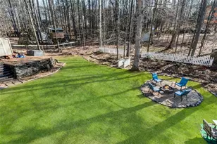 6411 Vicksburg Ct NW, Acworth, GA 30101 - Photo 3