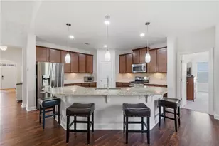 6180 Bluff Heights Dr, Cumming, GA 30040 - Photo 15