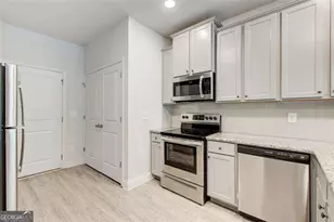 10166 Benton Woods Dr, Covington, GA 30014 - Photo 9