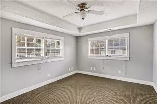 707 E Mcintosh Rd, Griffin, GA 30223 - Photo 13