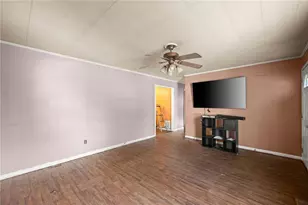 219 Shallowford Dr, Gainesville, GA 30504 - Photo 5