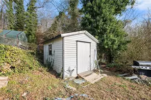 219 Shallowford Dr, Gainesville, GA 30504 - Photo 15