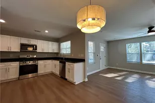 1226 Beechview Dr SE, Atlanta, GA 30316 - Photo 13