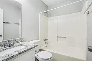 2221 Davis Oaks Ct, Stone Mountain, GA 30087 - Photo 17