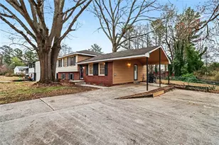 795 Middlebrook Dr, Jonesboro, GA 30236 - Photo 1