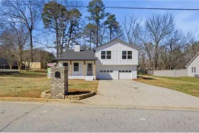 1421 Willow Bend Dr, Snellville, GA 30078 - Photo 9