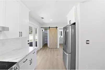 1421 Willow Bend Dr, Snellville, GA 30078 - Photo 25