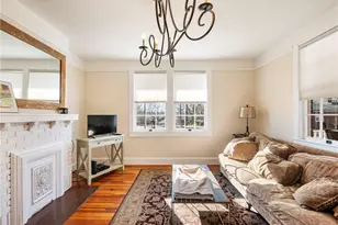 19 4th St, Gainesville, GA 30504 - Photo 3