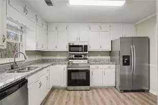 4770 Cedar Brook Dr SE, Conyers, GA 30094 - Photo 13