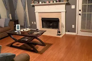 210 Woodcliff Ct, Fairburn, GA 30213 - Photo 7