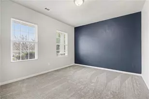 6858 Pierless Ave, Sugar Hill, GA 30518 - Photo 9